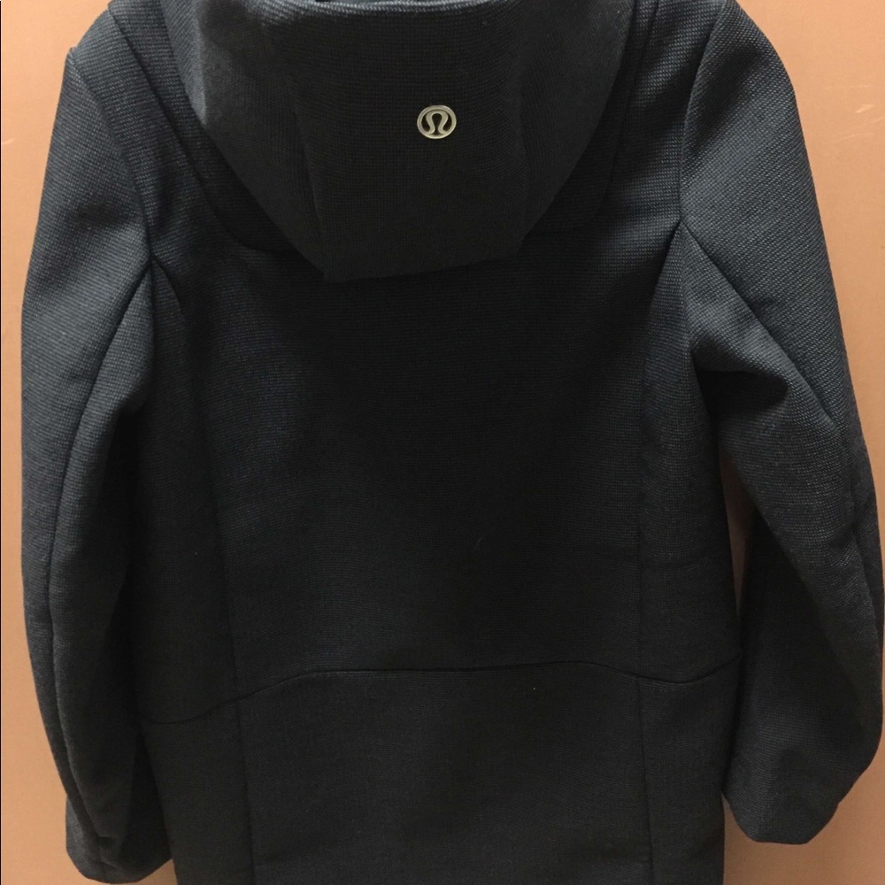 lululemon jacket